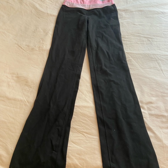 Flared lulu lemon yoga pants - Picture 1 of 2